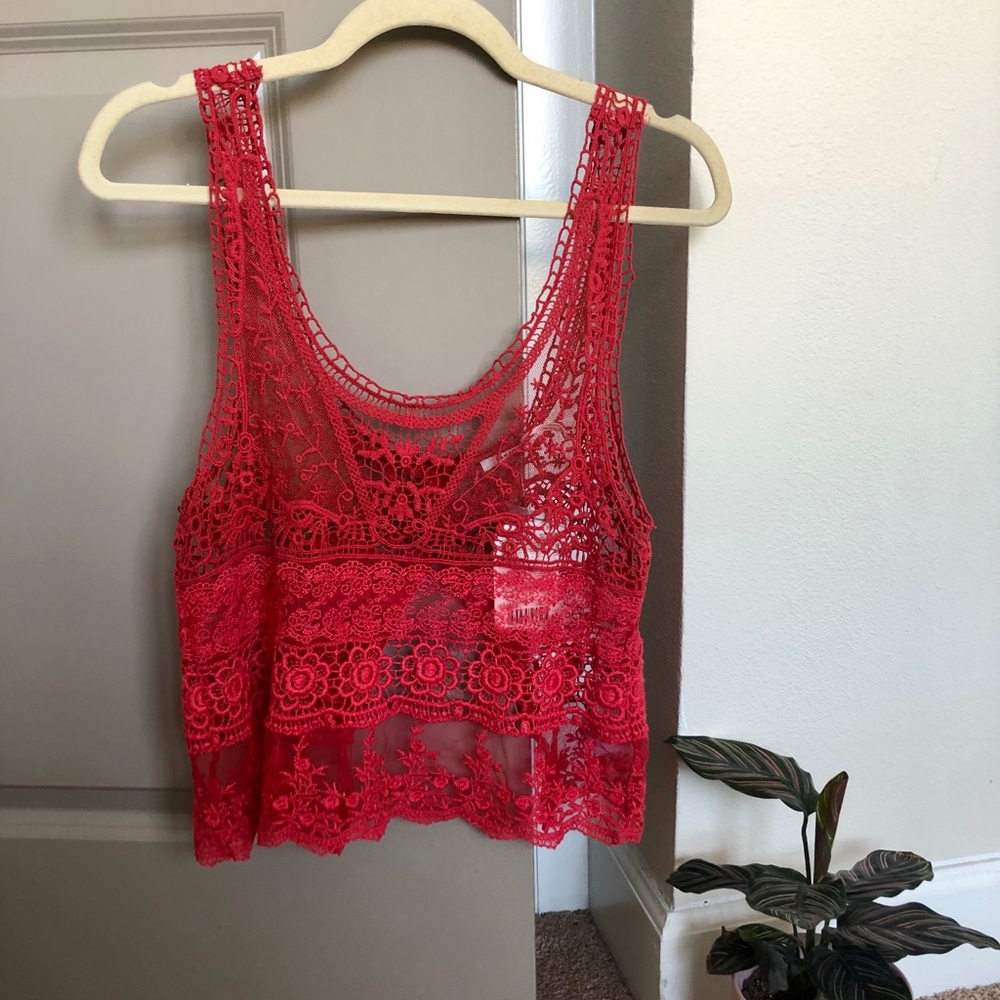 ♥️ open back lace vest ♥️